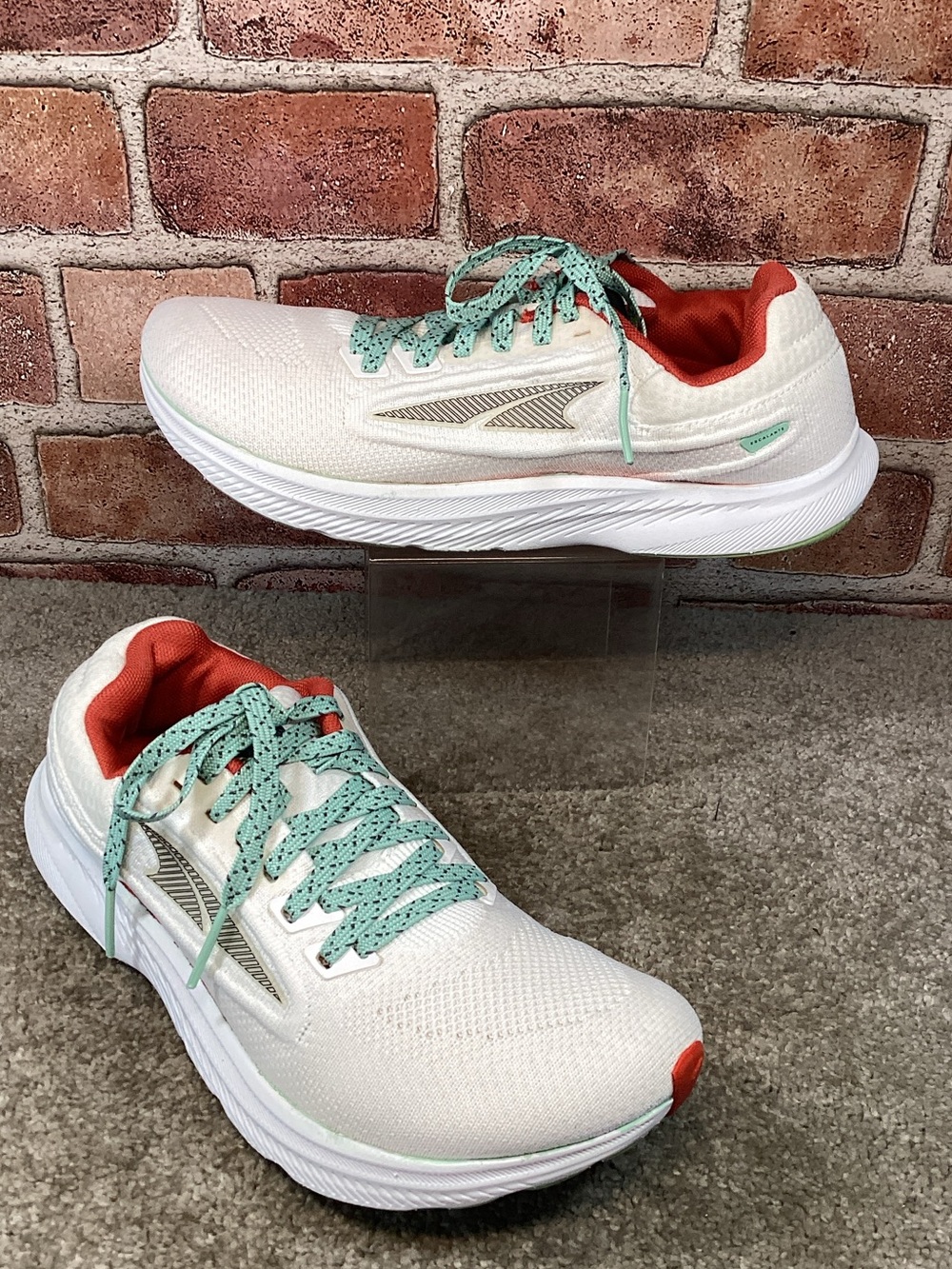 Altra Escalante 3 women’s running shoes sneakers size 7